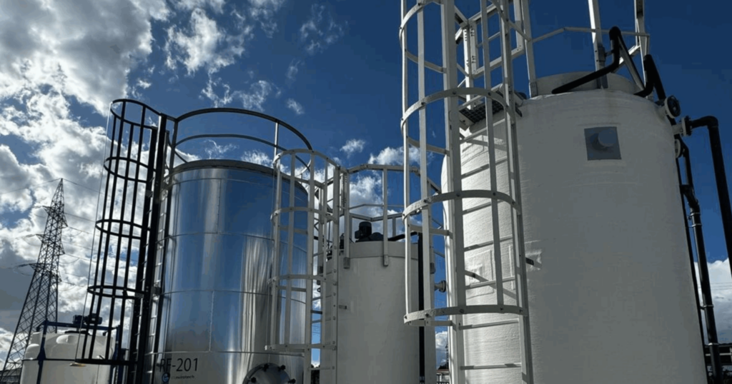 Avance Sostenible: La Contribución de ACCIÓ en el Proyecto de Bioplásticos de Benviro 10 Avance Sostenible: La Contribución de ACCIÓ en el Proyecto de Bioplásticos de Benviro 10 - Clave Web